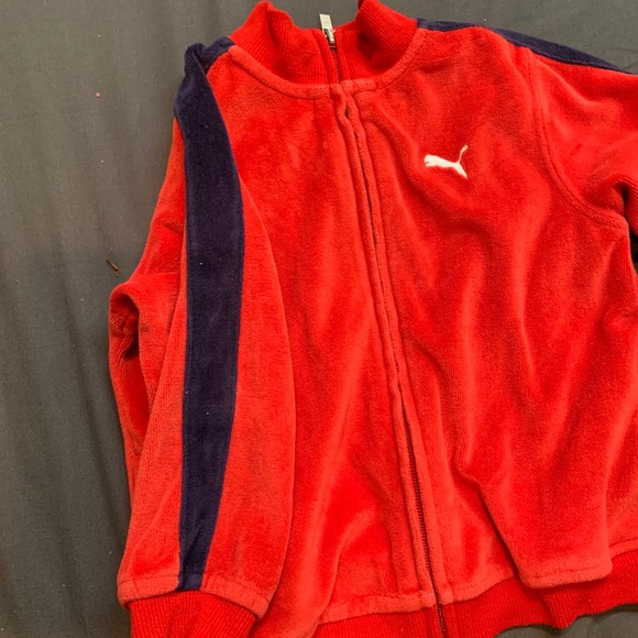 Velour puma red zip up sweater - Picture 2 of 3